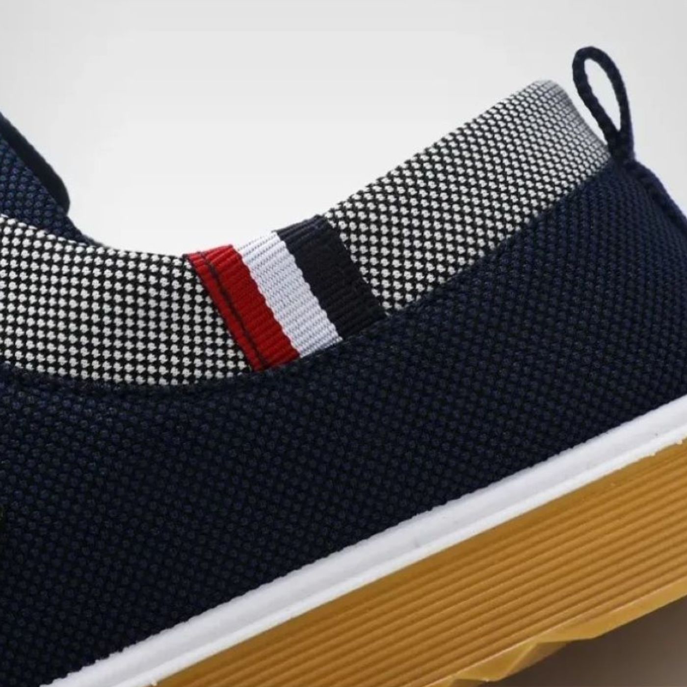 Julien – Chaussures orthopédiques haut de gamme en toile